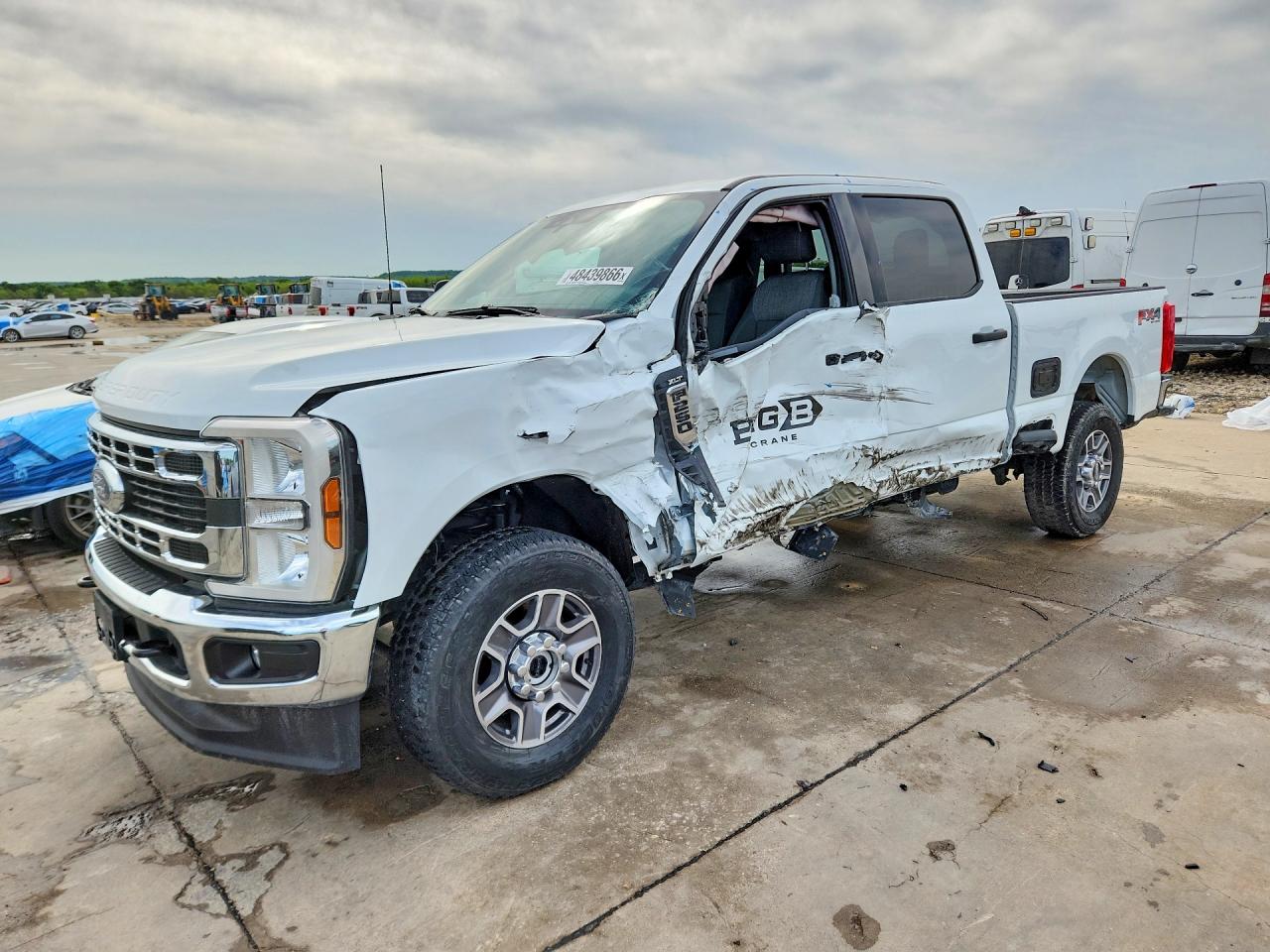 Salvage Ford F-250 Image