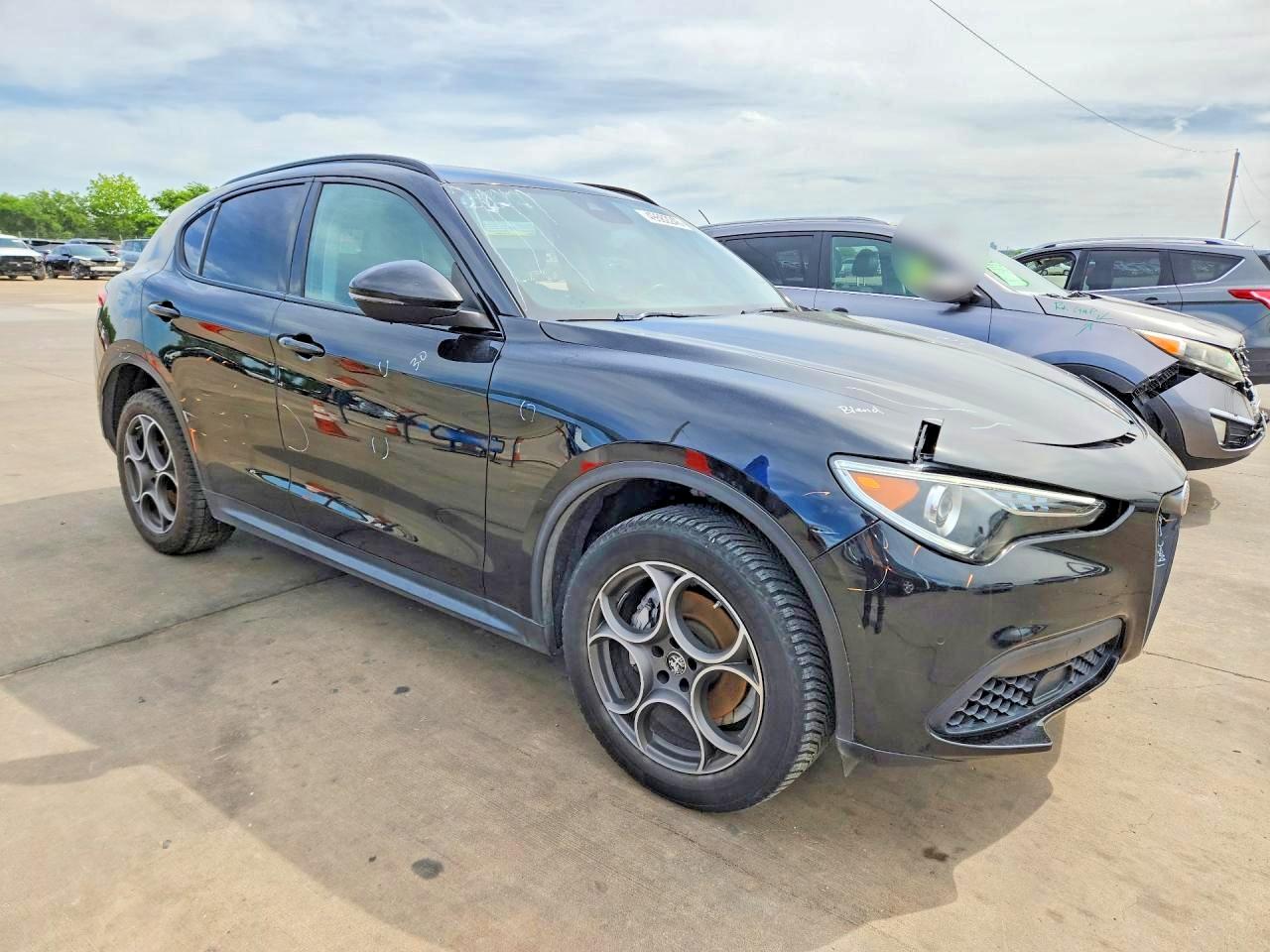 Alfa Romeo Stelvio Sport