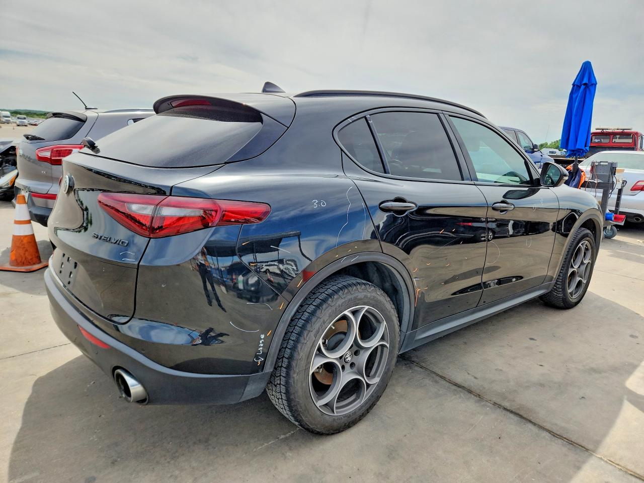 Alfa Romeo Stelvio Sport