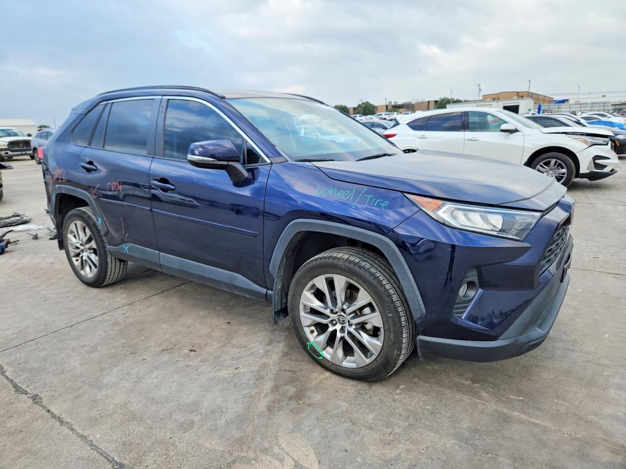 Toyota RAV4 Xle Premium