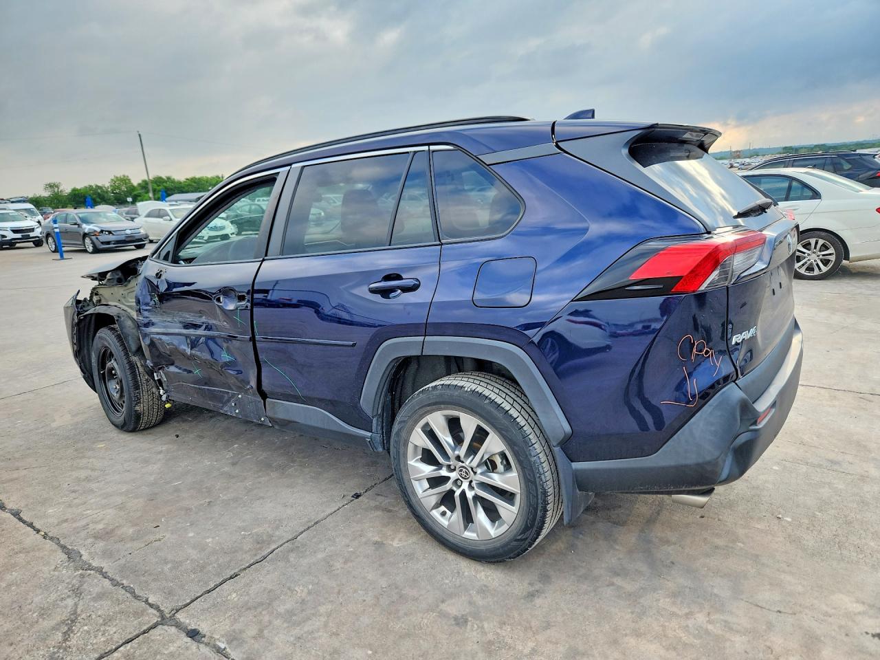 Toyota RAV4 Xle Premium