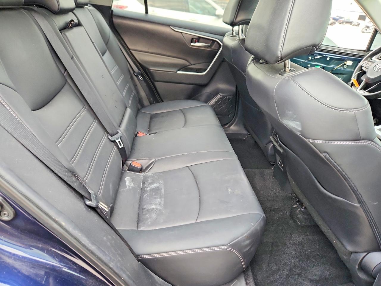 Toyota RAV4 Xle Premium