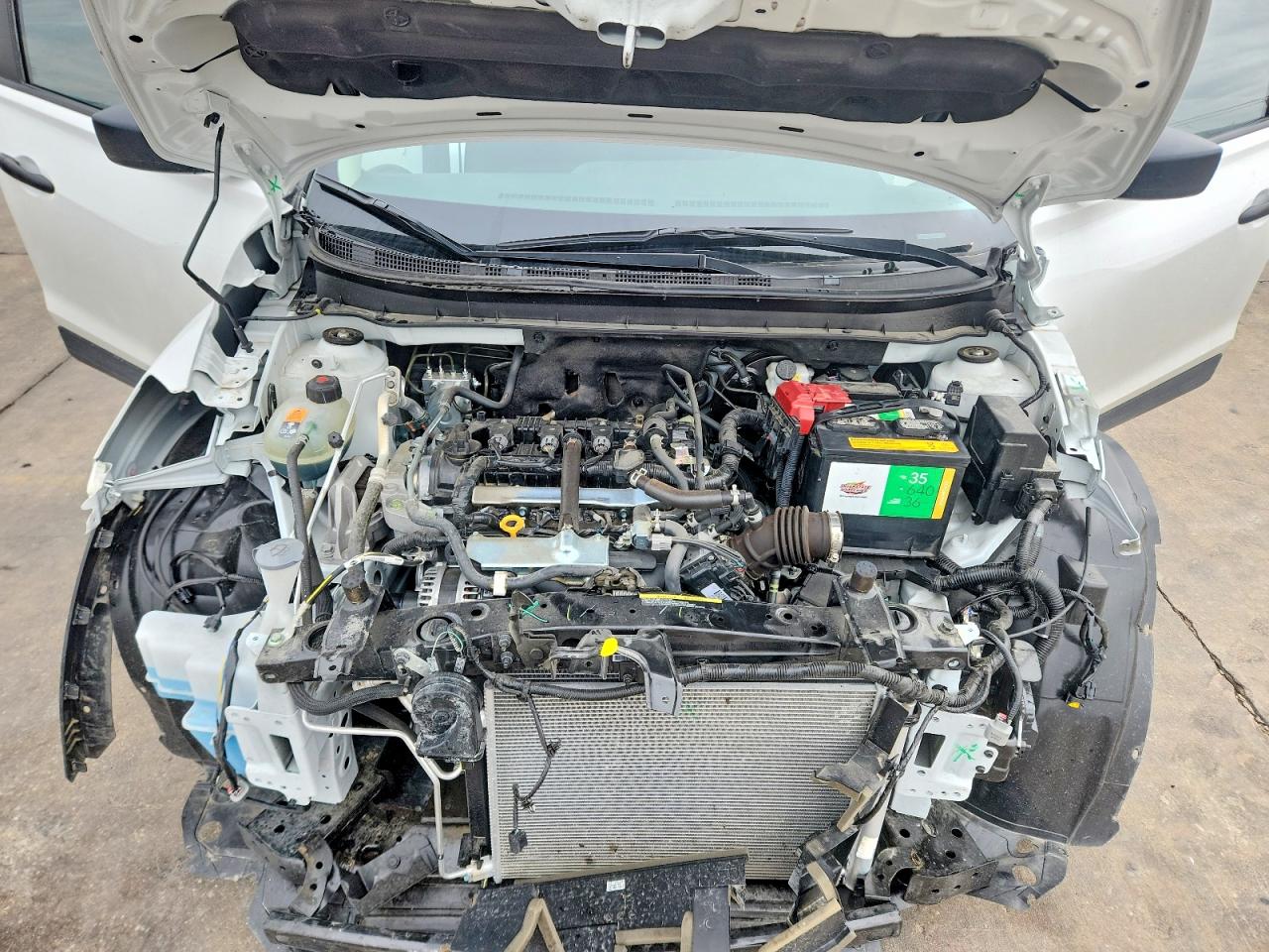 Nissan Kicks Play S