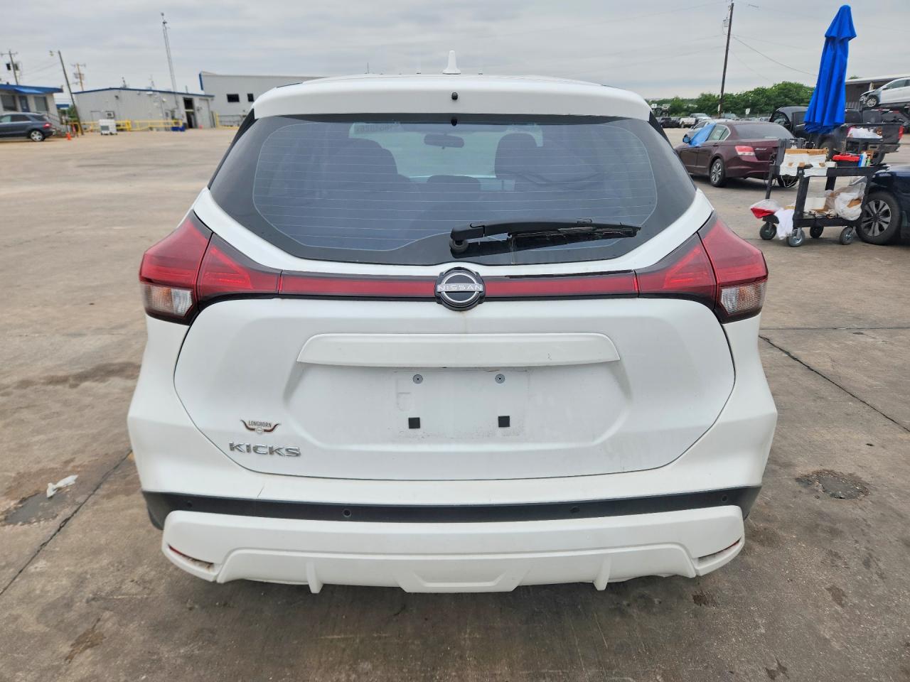 Nissan Kicks Play S