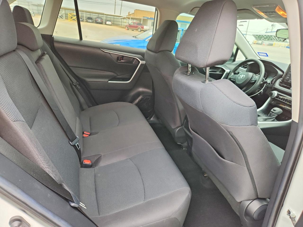 Toyota RAV4 Le