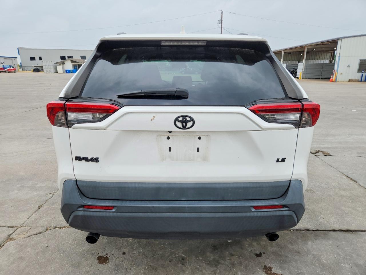 Toyota RAV4 Le