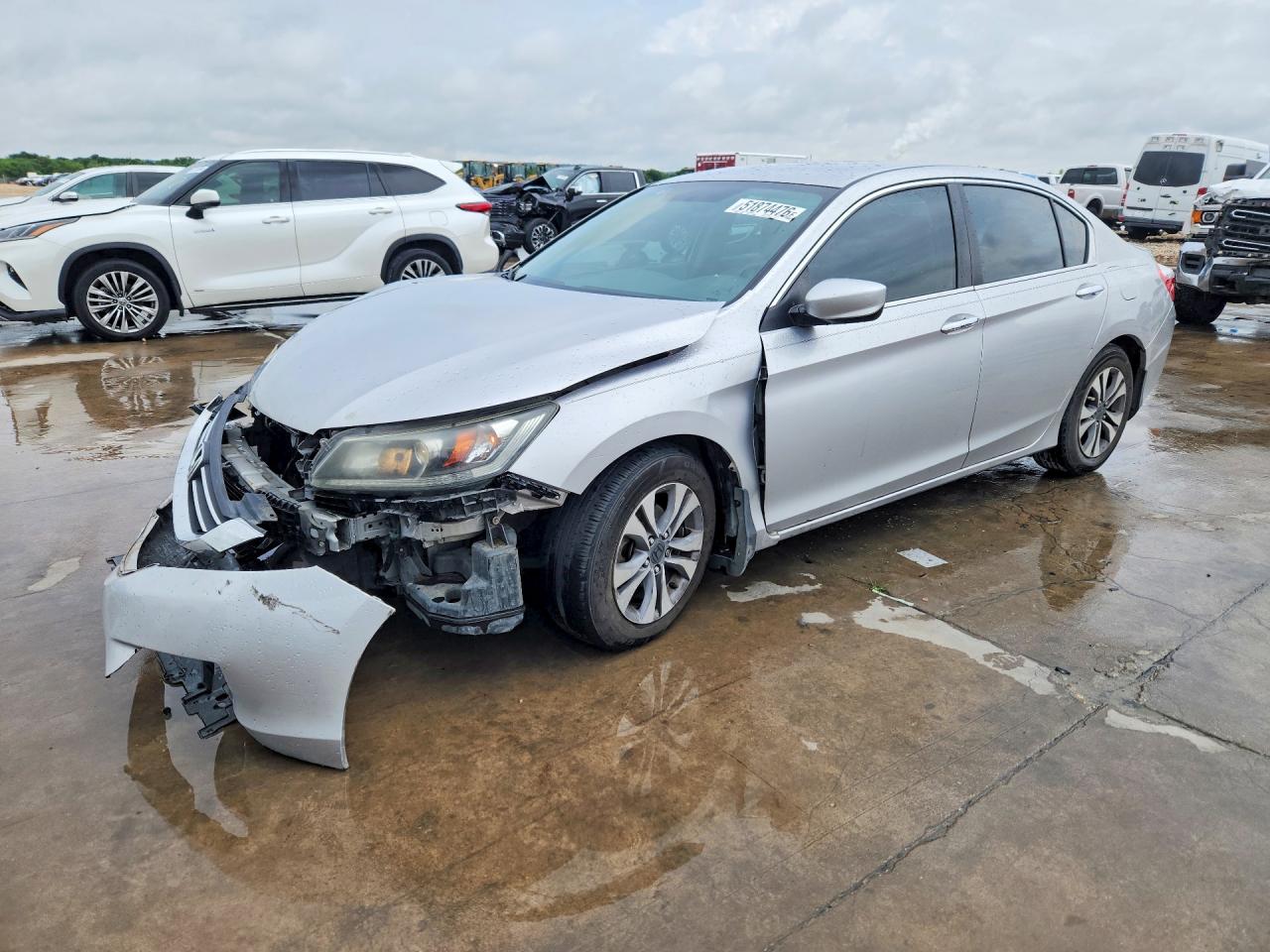 Salvage Honda Accord Image