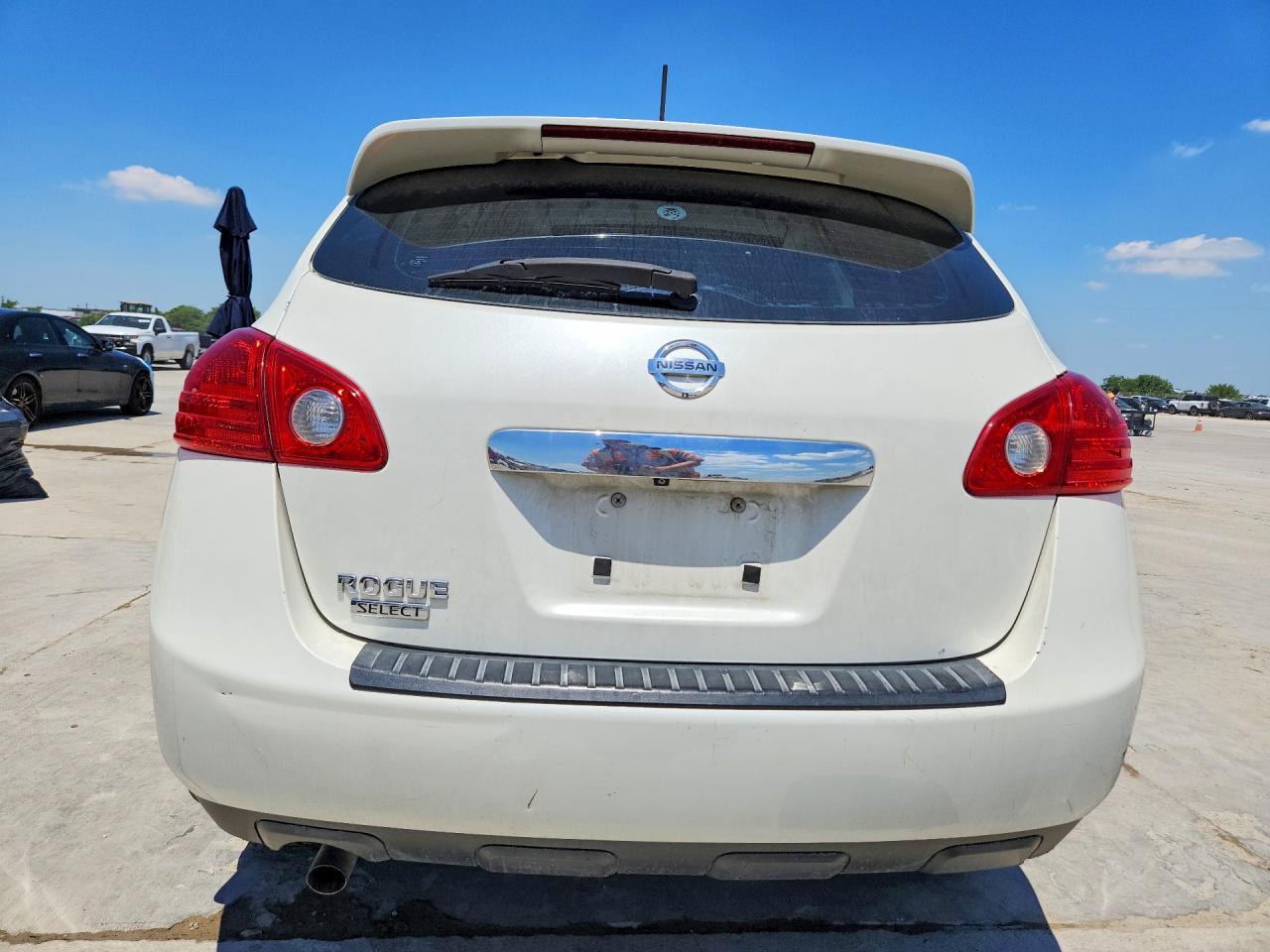 Nissan Rogue S