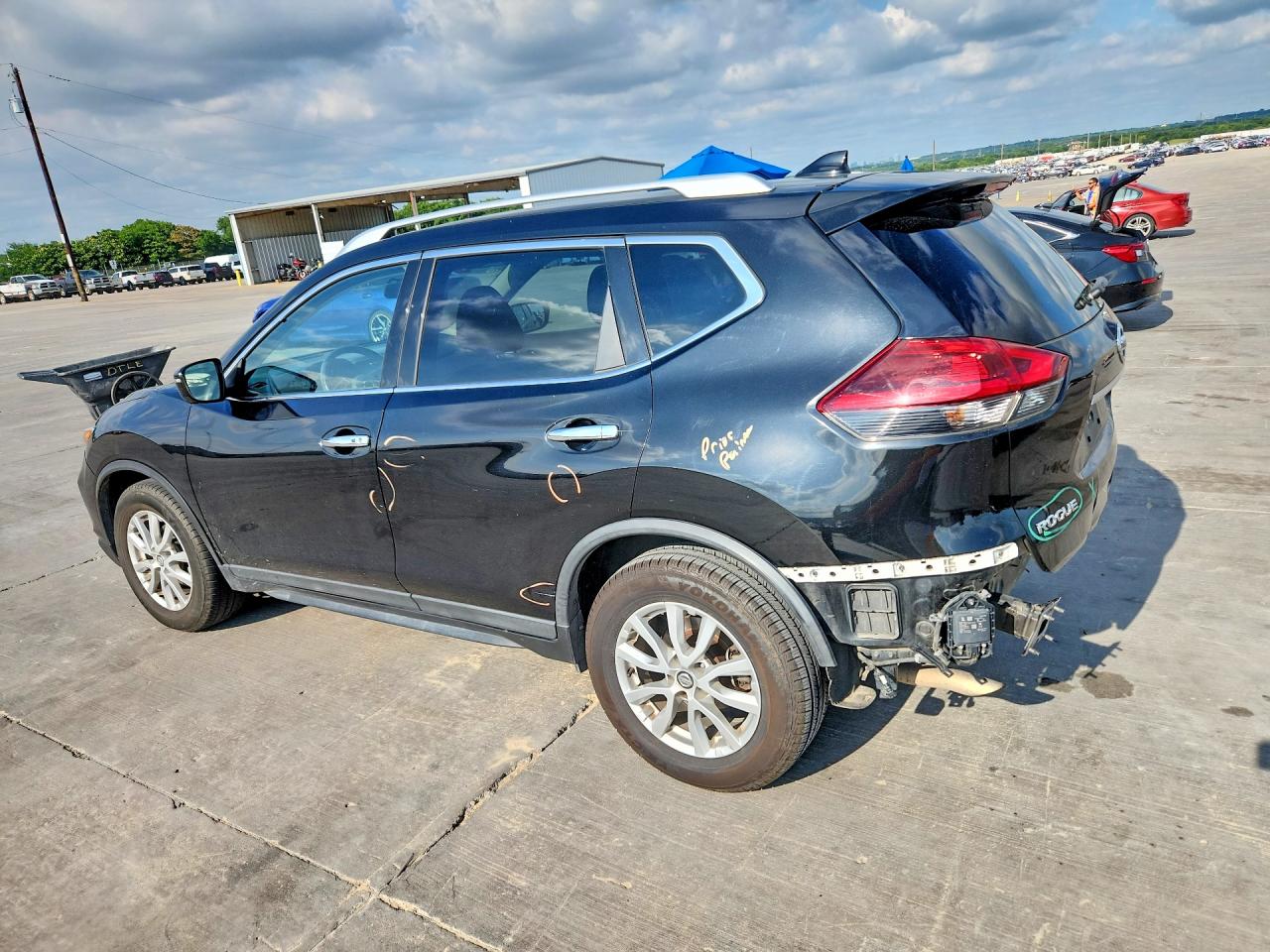 Nissan Rogue Sv
