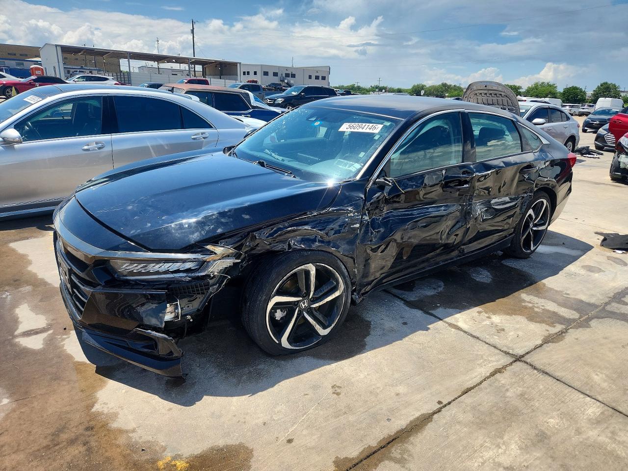 Salvage Honda Accord Image