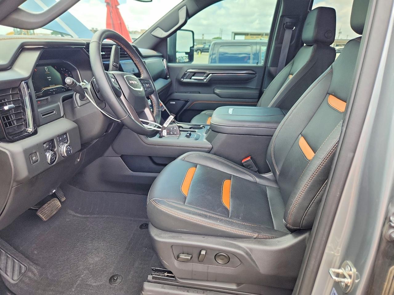 GMC Sierra K2500 At4