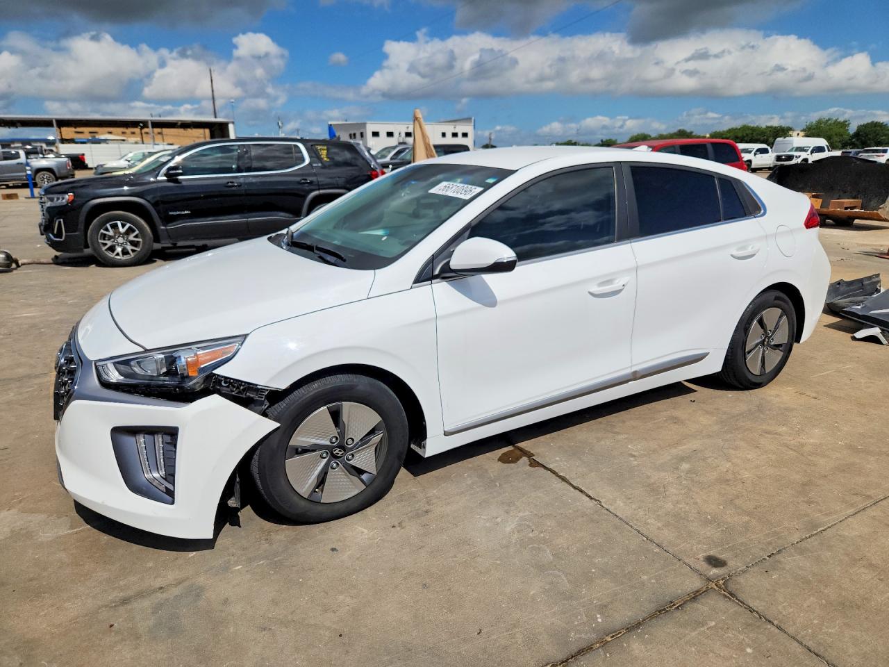 Salvage Hyundai Ioniq Image