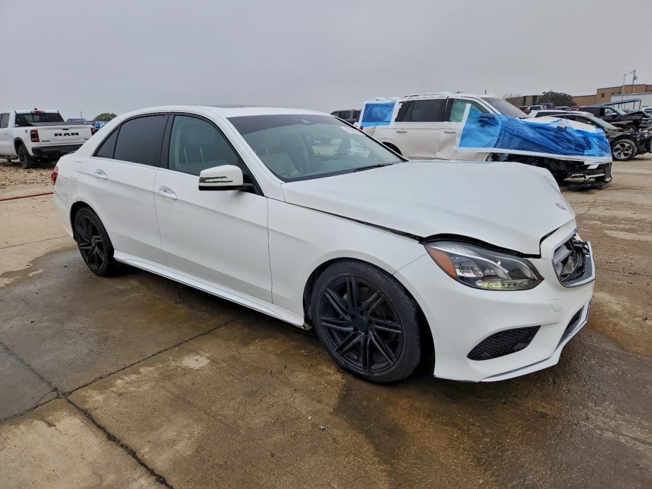 Mercedes-Benz E-Class 350