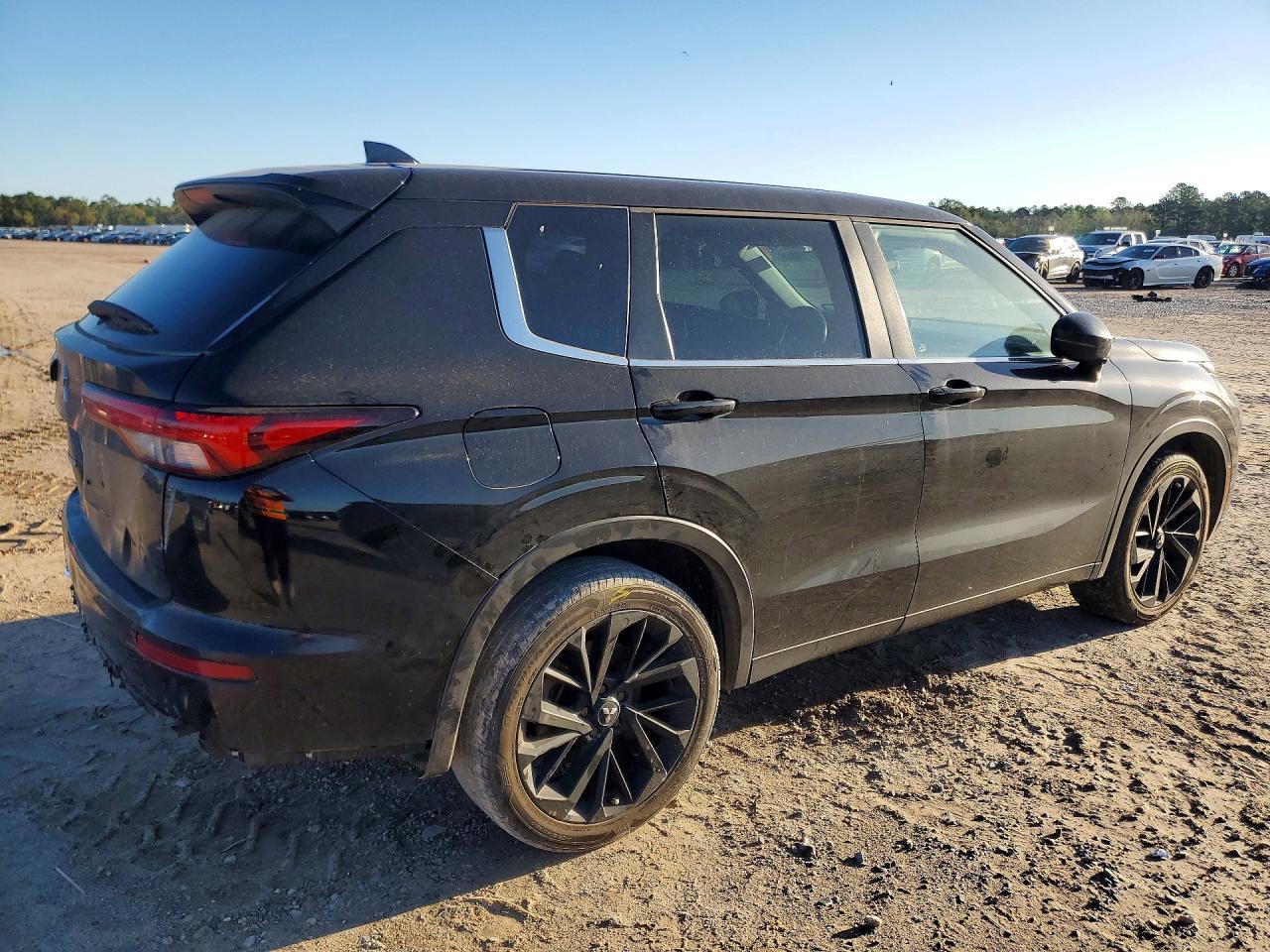 Mitsubishi Outlander Es