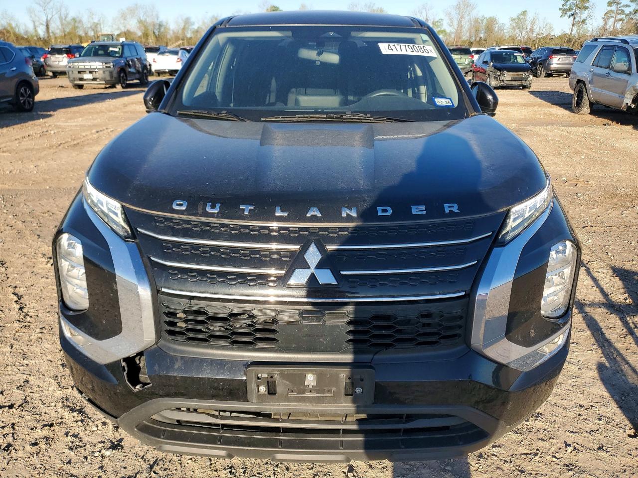 Mitsubishi Outlander Es