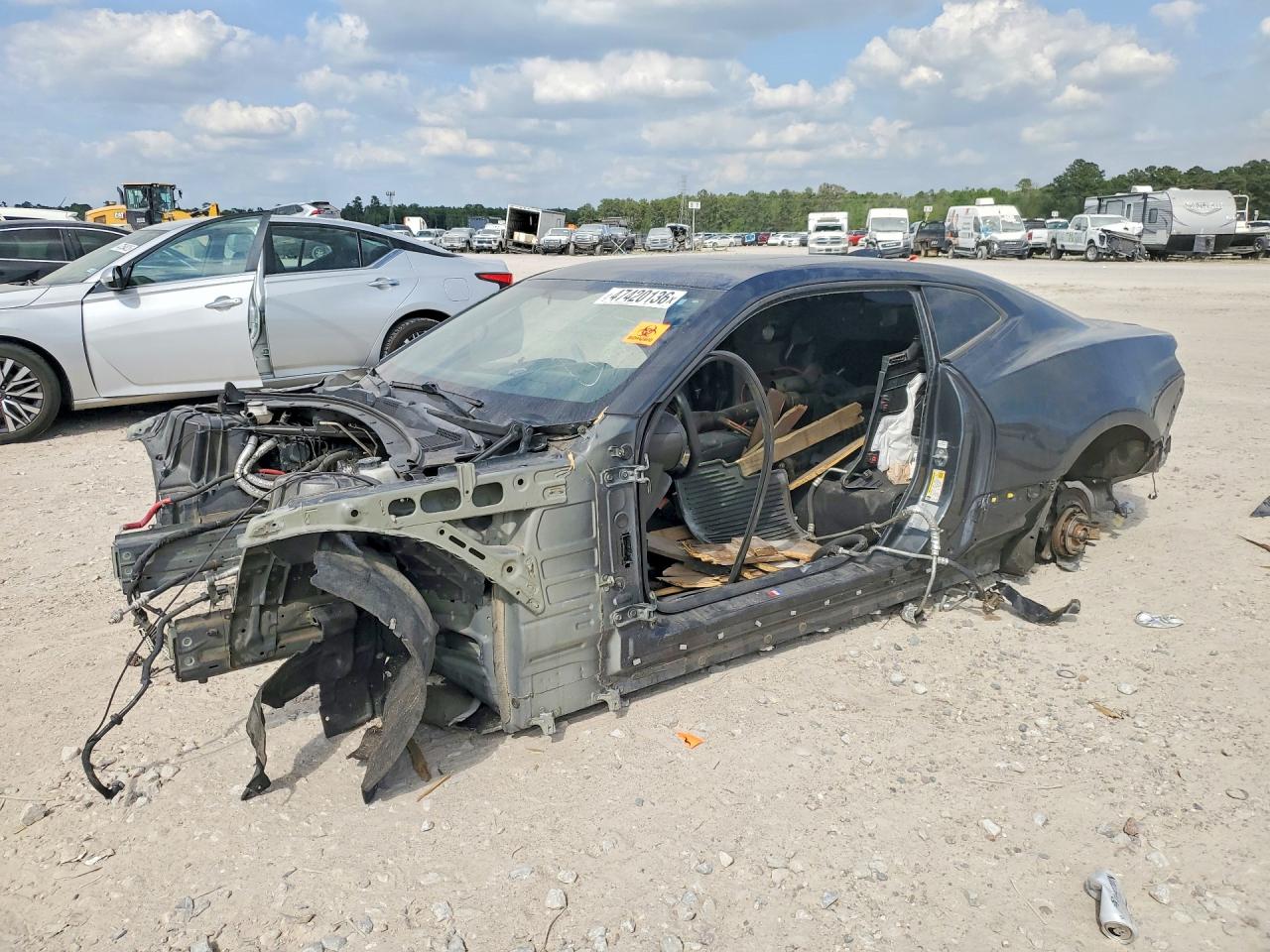 Salvage Chevrolet Camaro Image