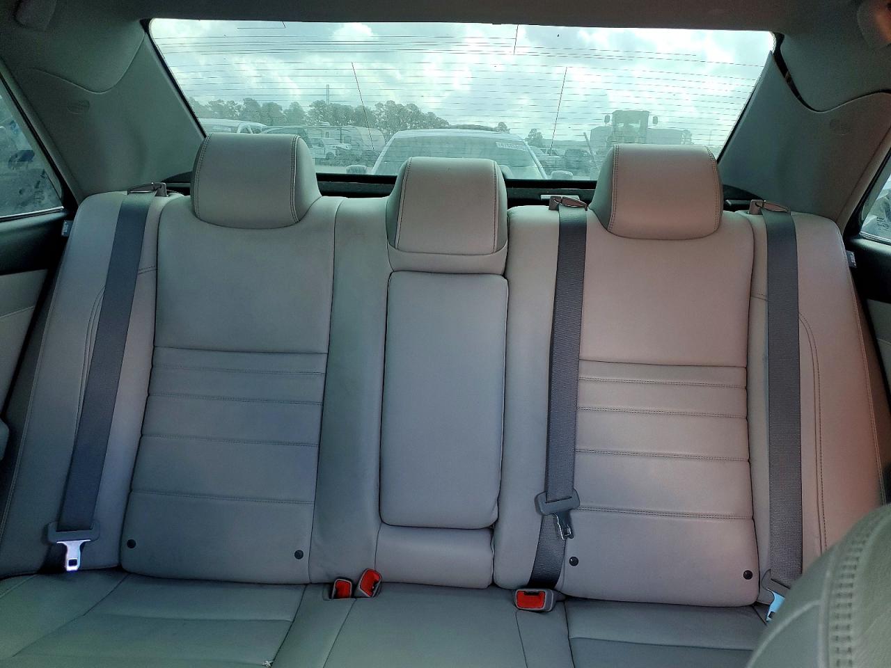 Toyota Camry Xle