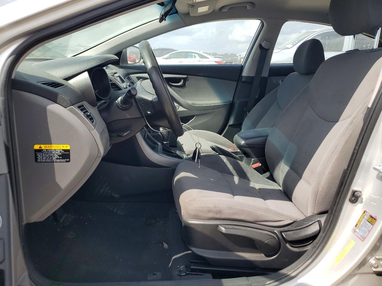 Hyundai ELANTRA Se