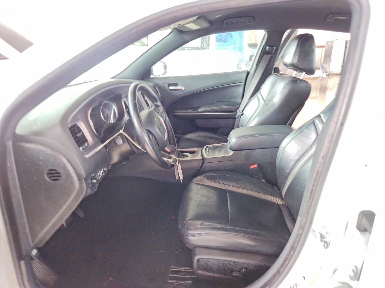 Dodge Charger Sxt