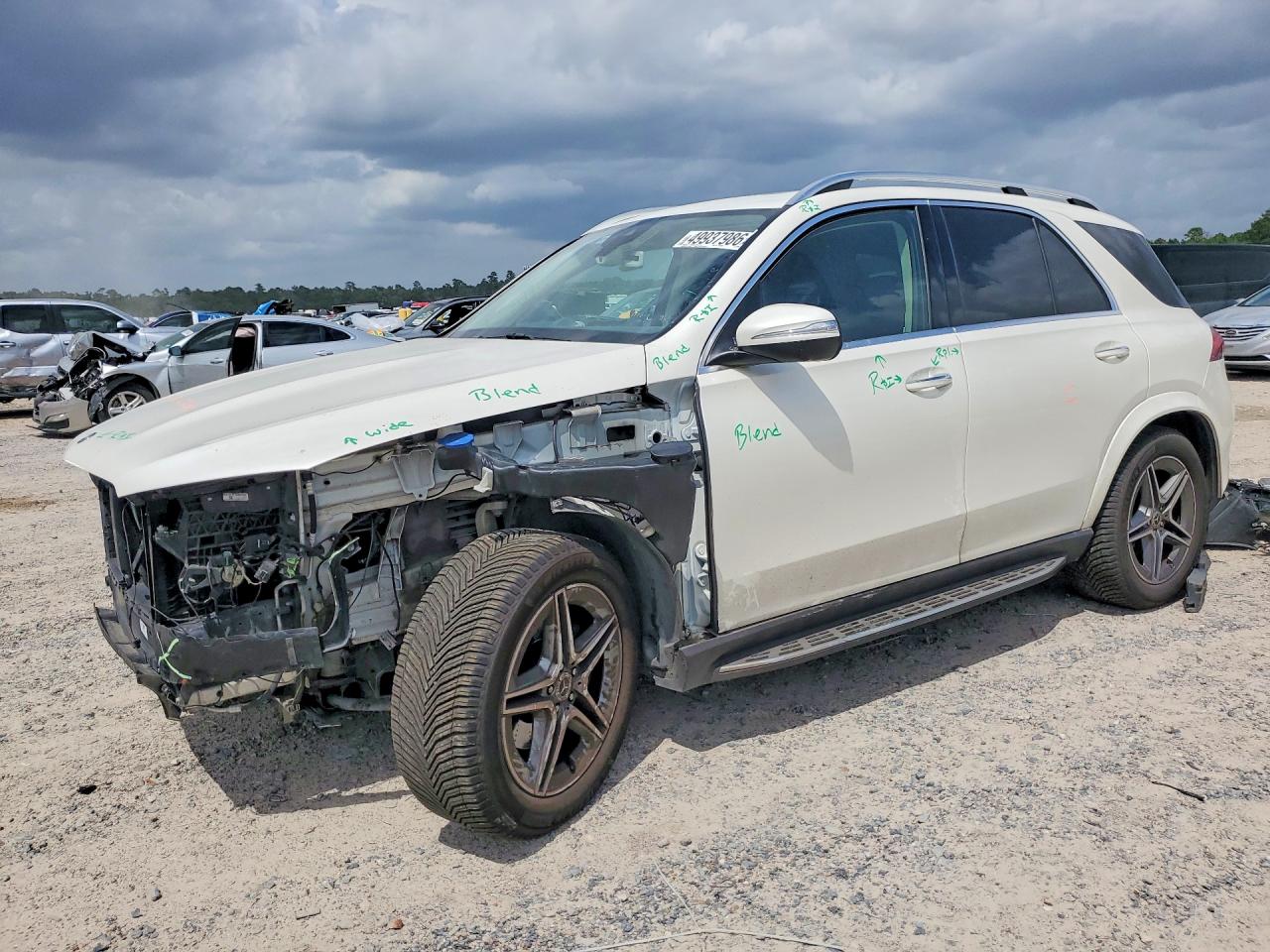 Salvage Mercedes-Benz GLE Image