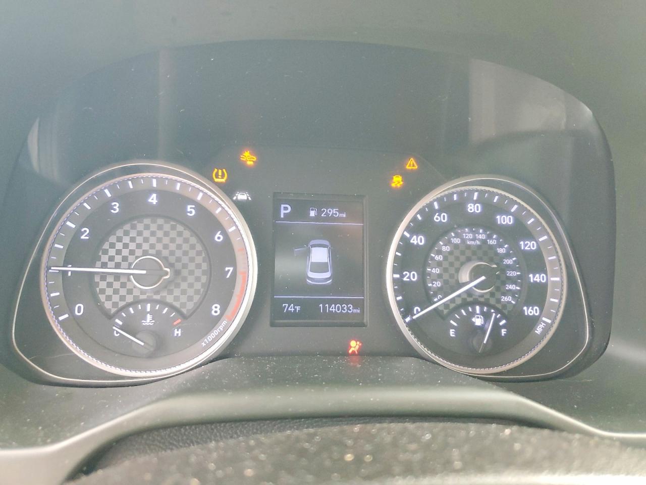 Hyundai ELANTRA Sel