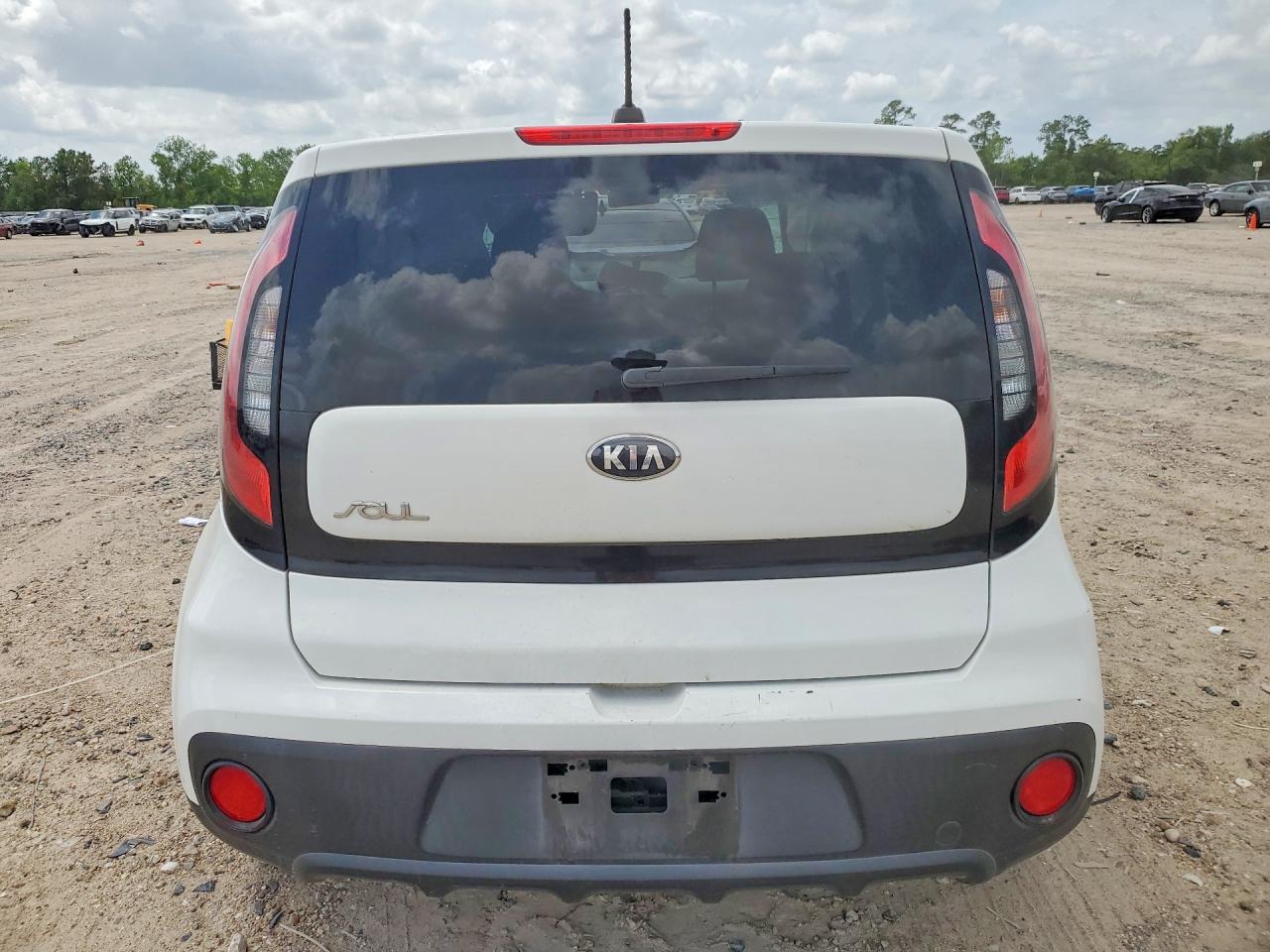 Kia Soul Base