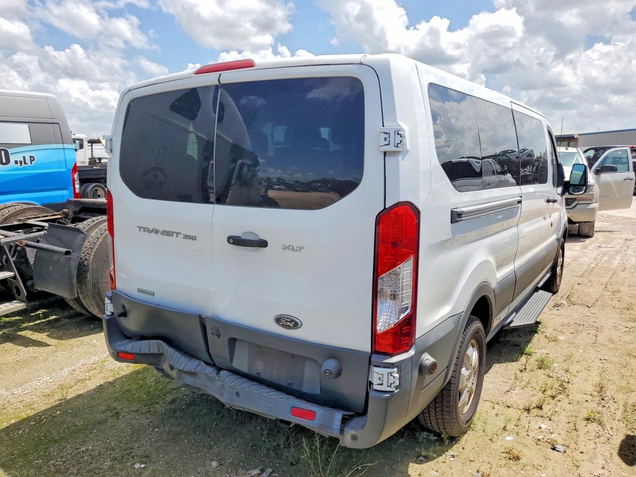 Ford Transit T-350
