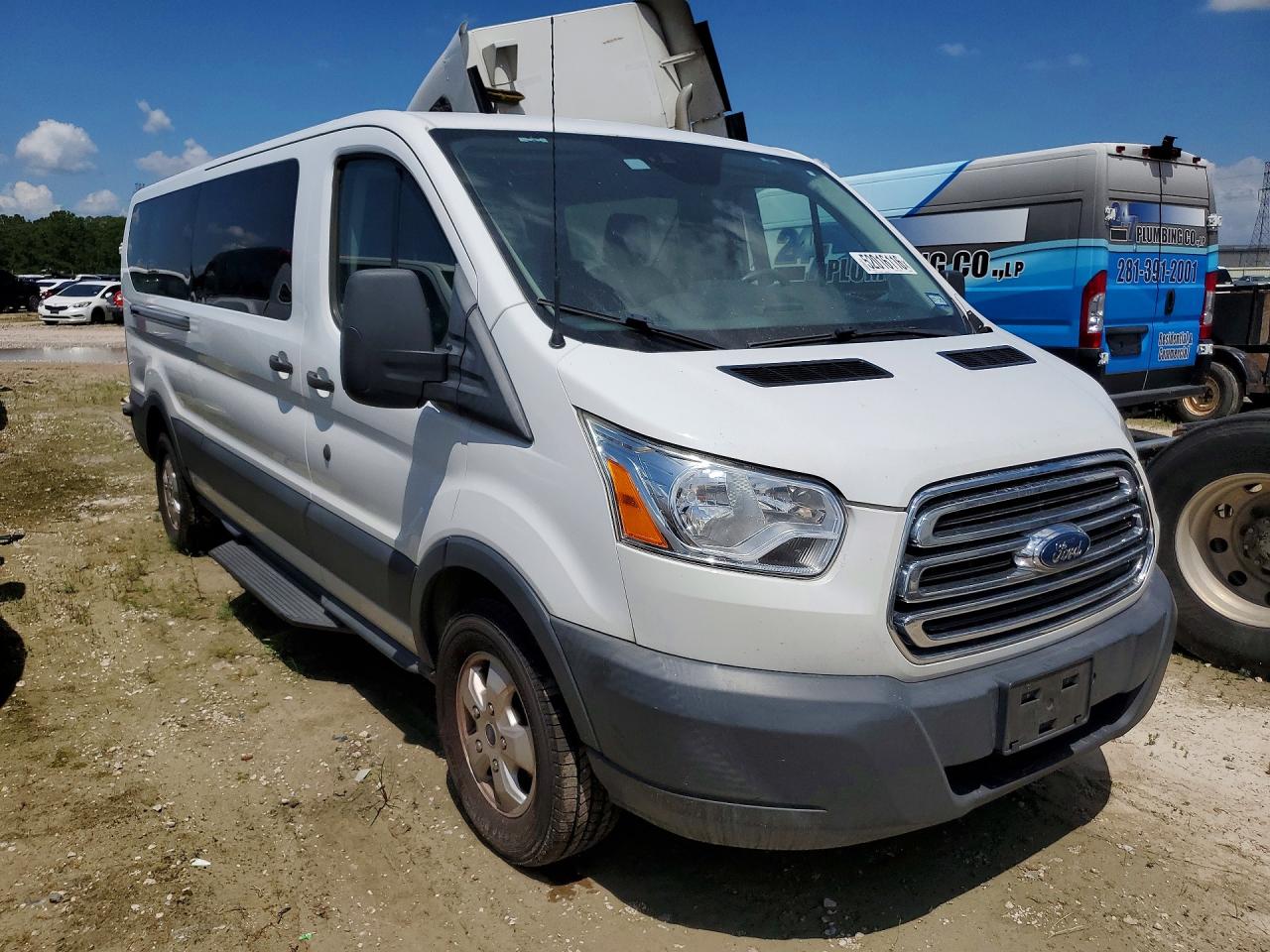 Ford Transit T-350
