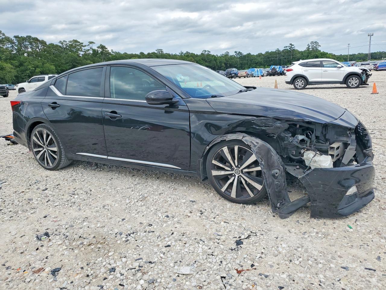 Nissan Altima Sr