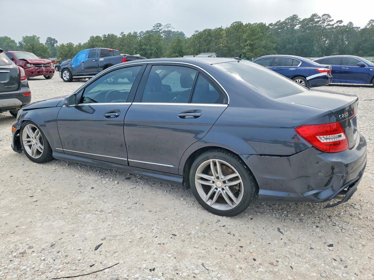 Mercedes-Benz C-Class 250