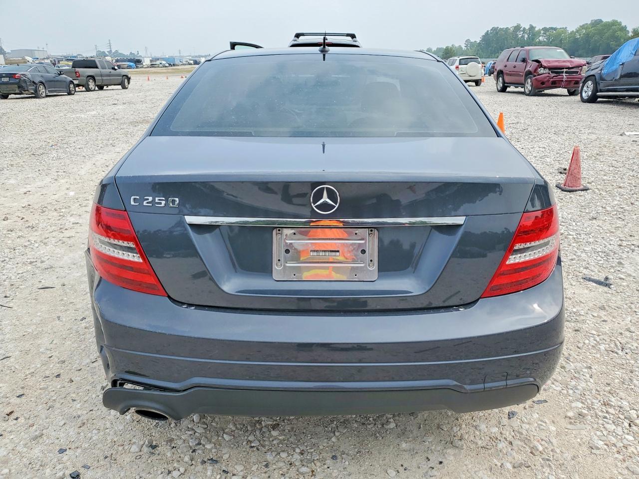 Mercedes-Benz C-Class 250