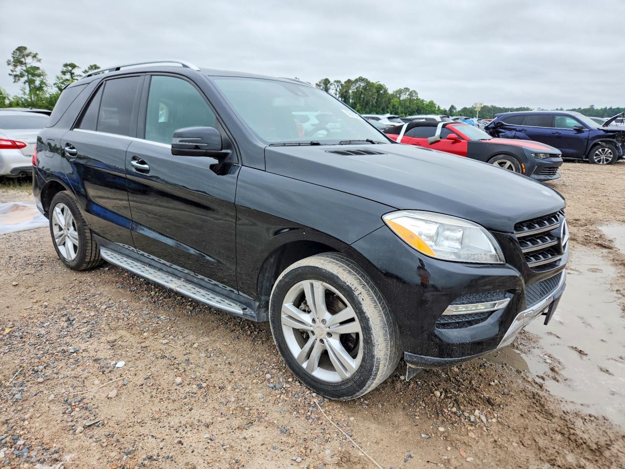 Mercedes-Benz M-Class 350