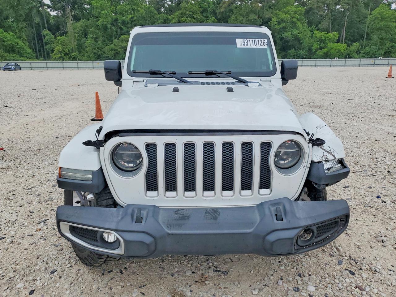 Jeep Wrangler Sahara