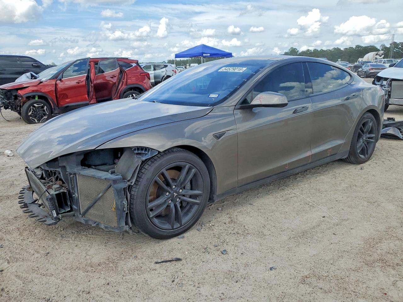 Salvage Tesla Model S Image