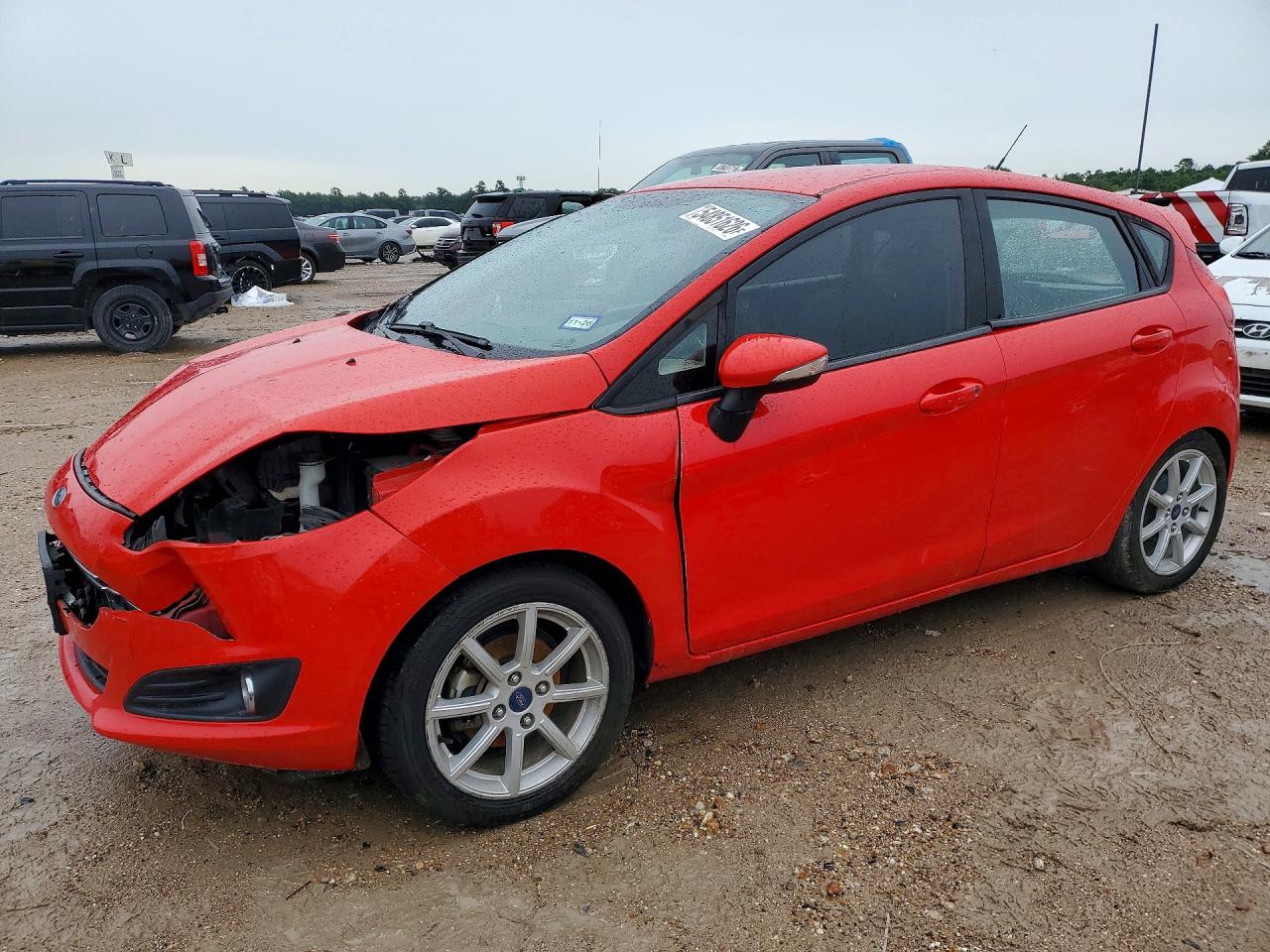 Salvage Ford Fiesta Image