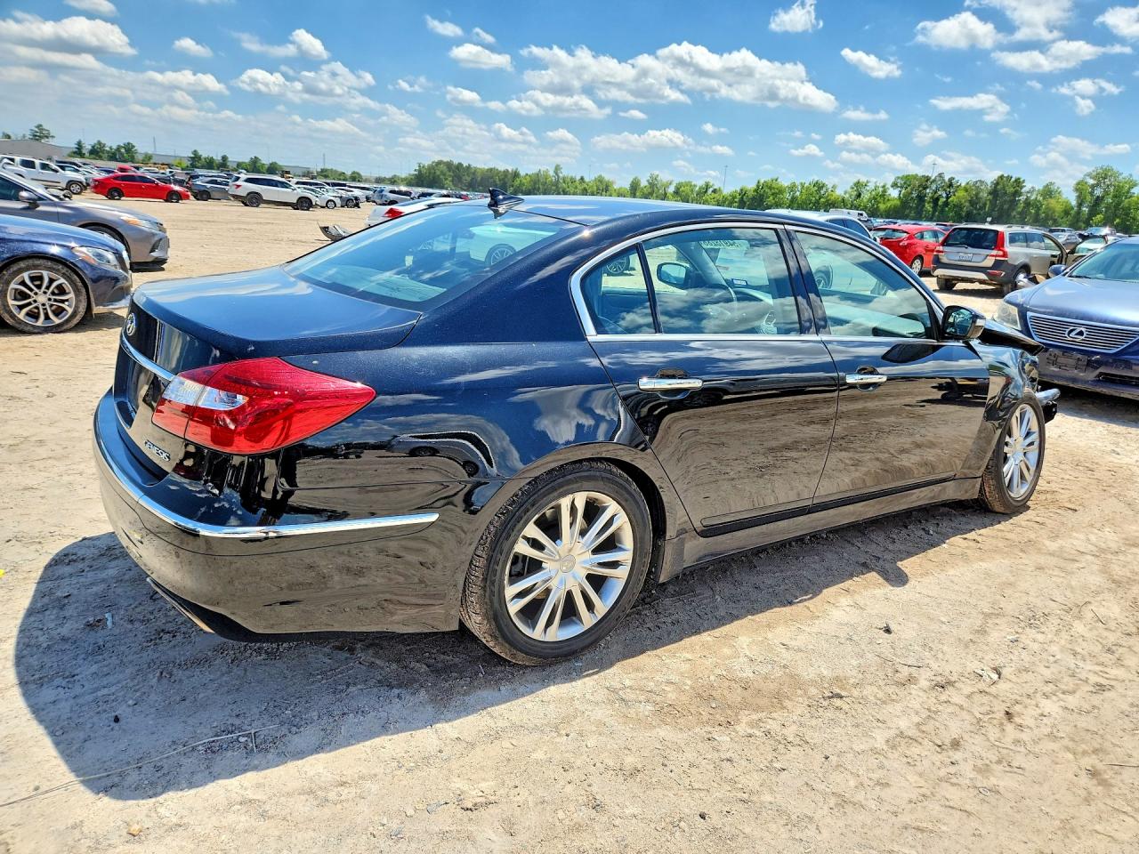 Hyundai Genesis 3.8l