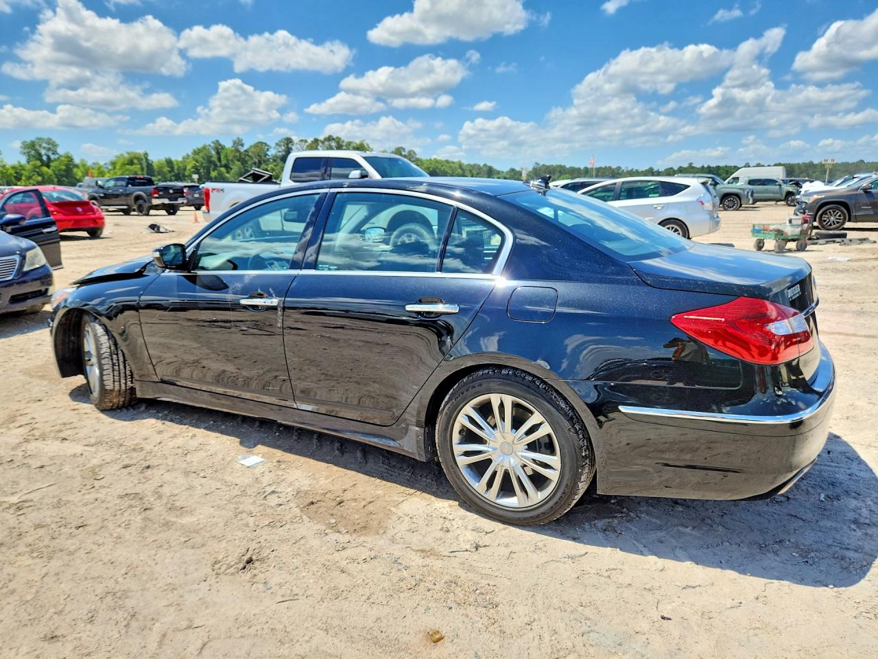 Hyundai Genesis 3.8l