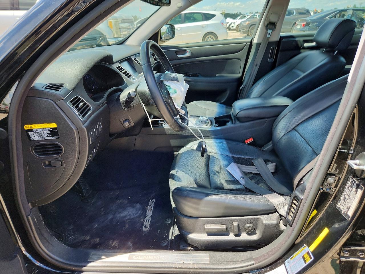Hyundai Genesis 3.8l
