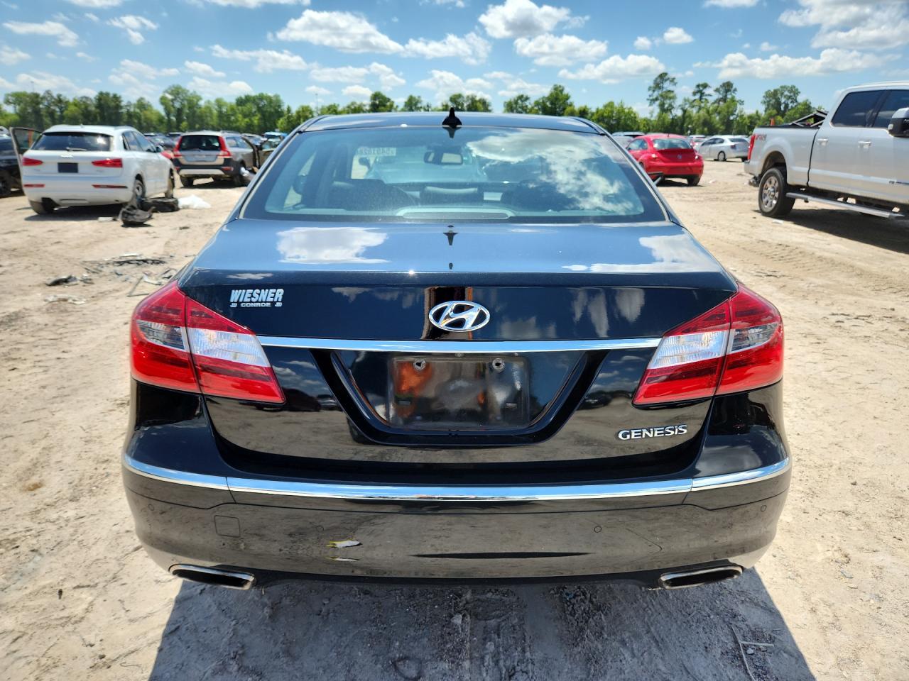 Hyundai Genesis 3.8l