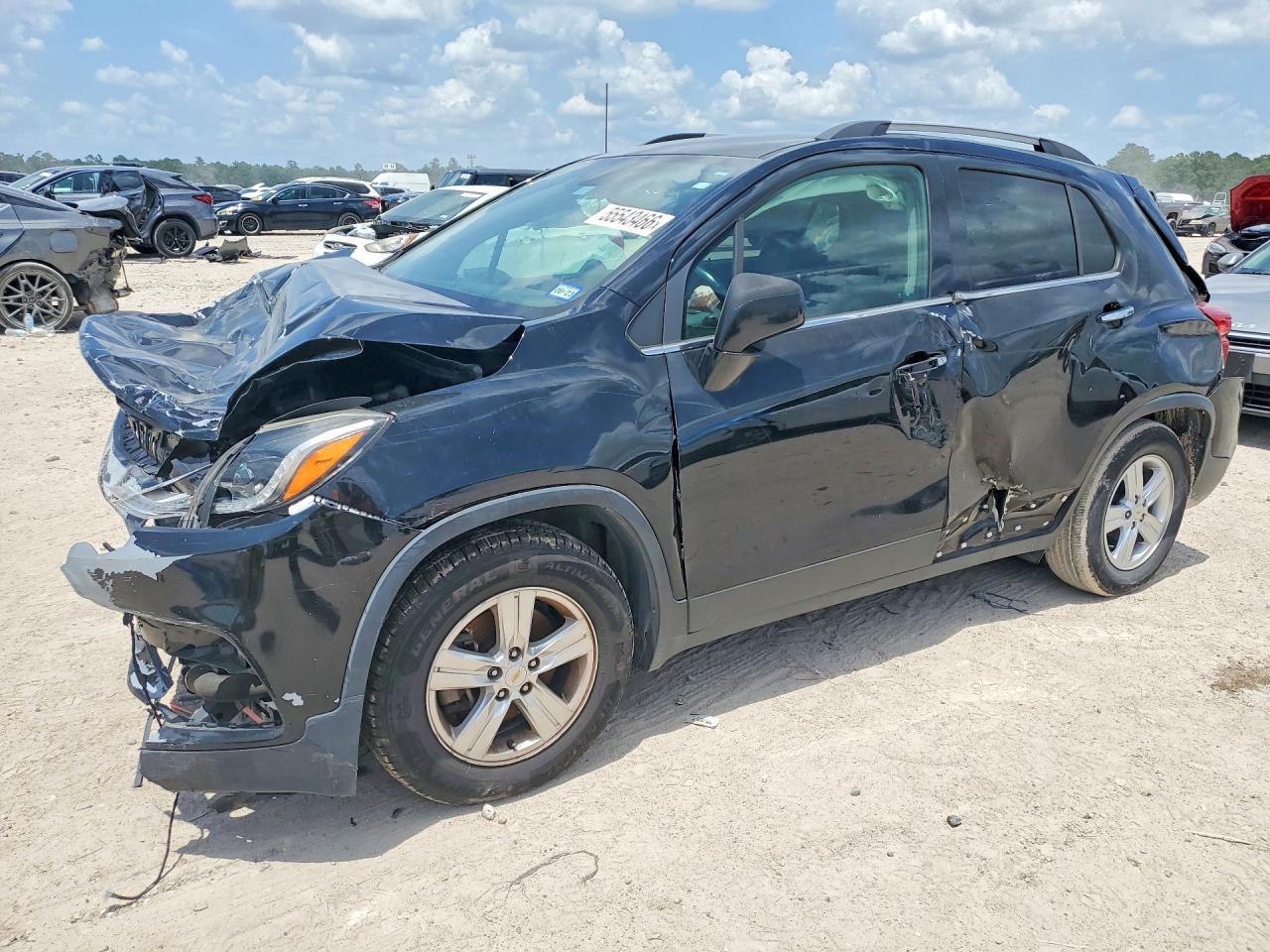 Salvage Chevrolet Trax Image