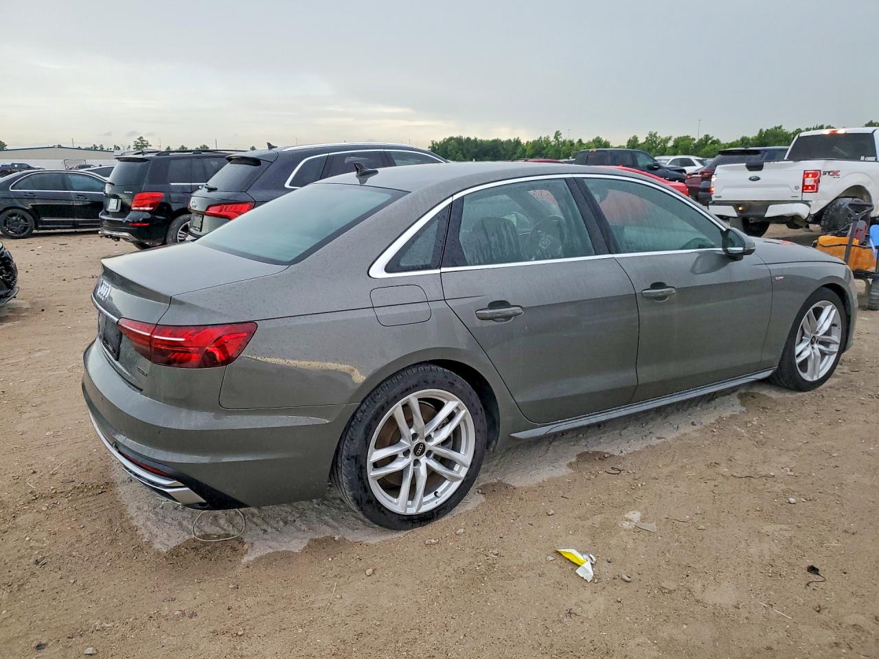 Audi A4 Premium Plus 45