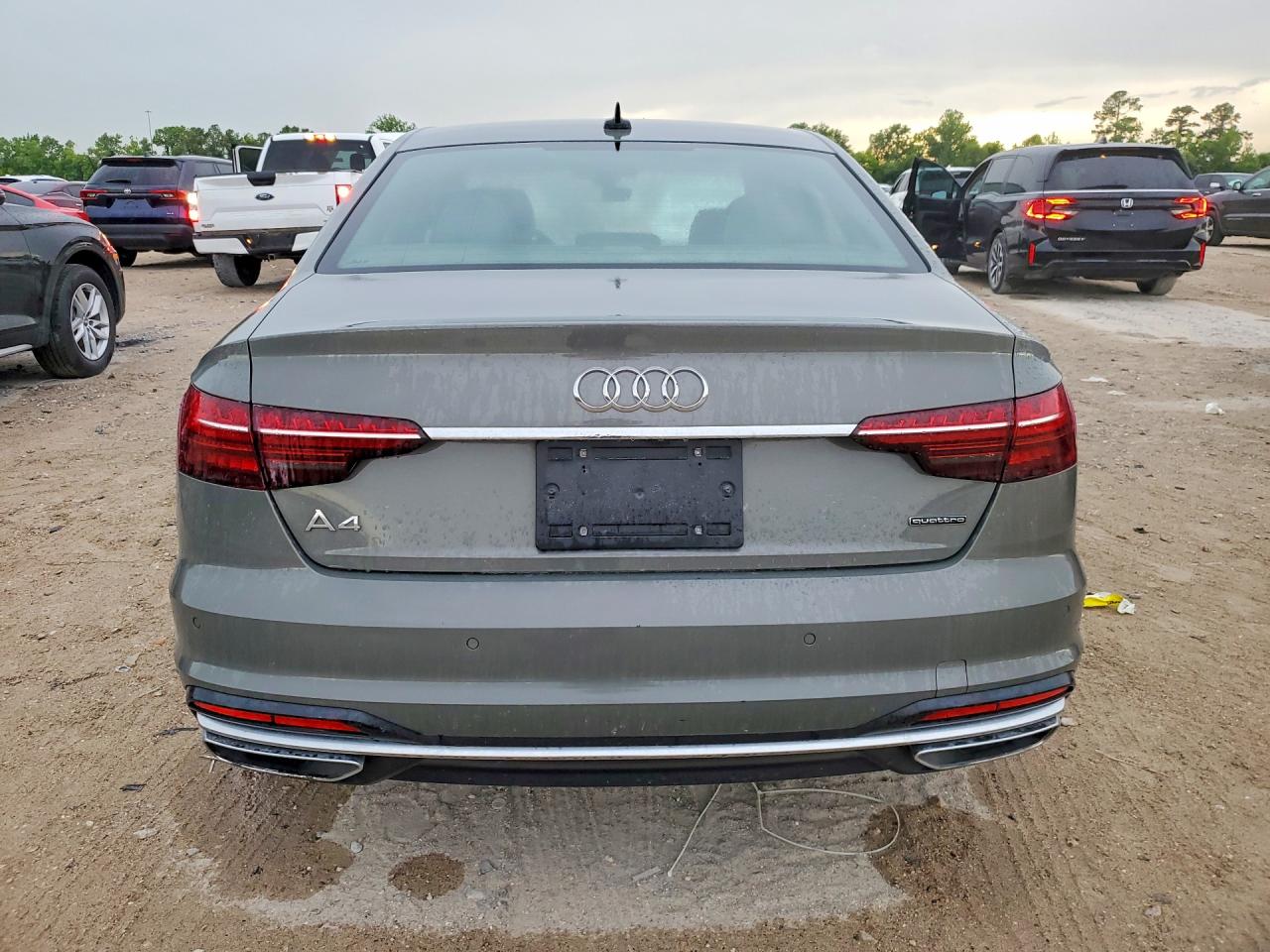 Audi A4 Premium Plus 45