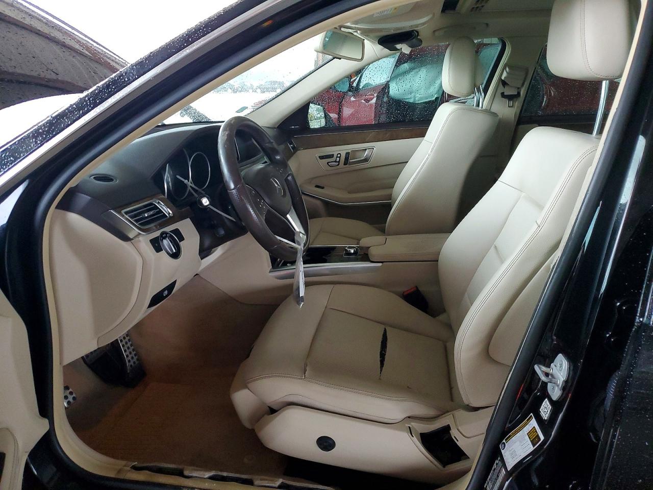 Mercedes-Benz E-Class 350