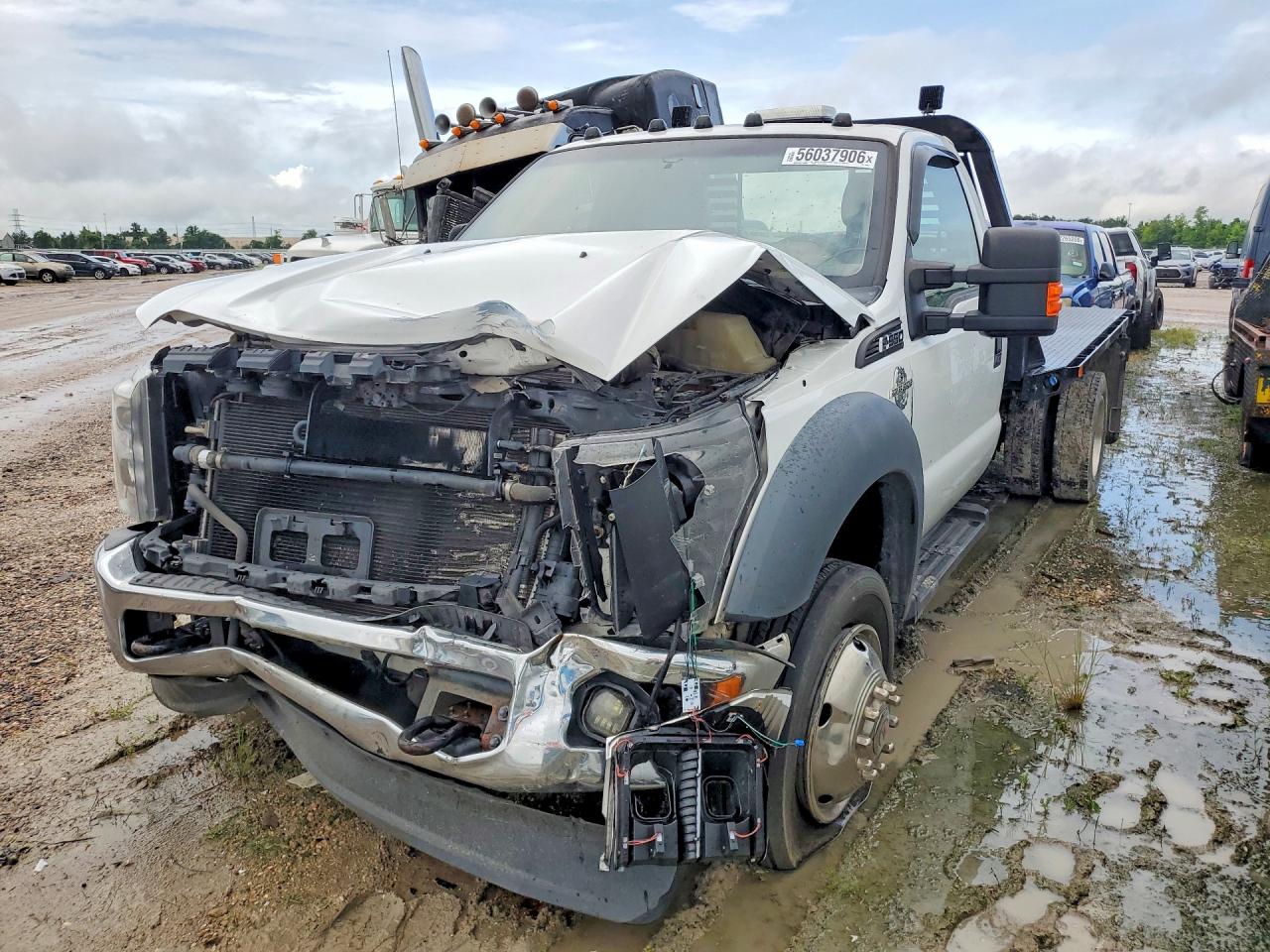 Salvage Ford F-550 Image