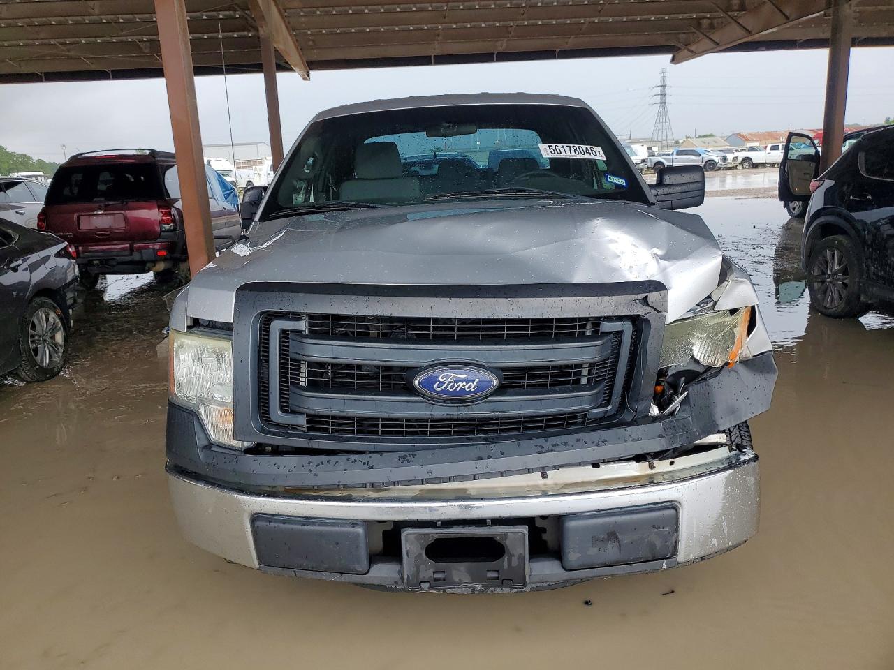 Ford F-150 Super Cab
