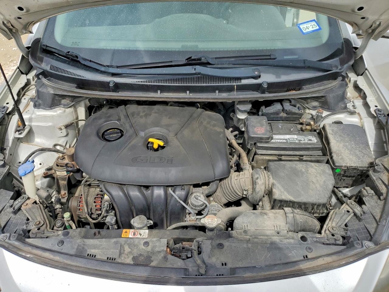 Hyundai ELANTRA Base