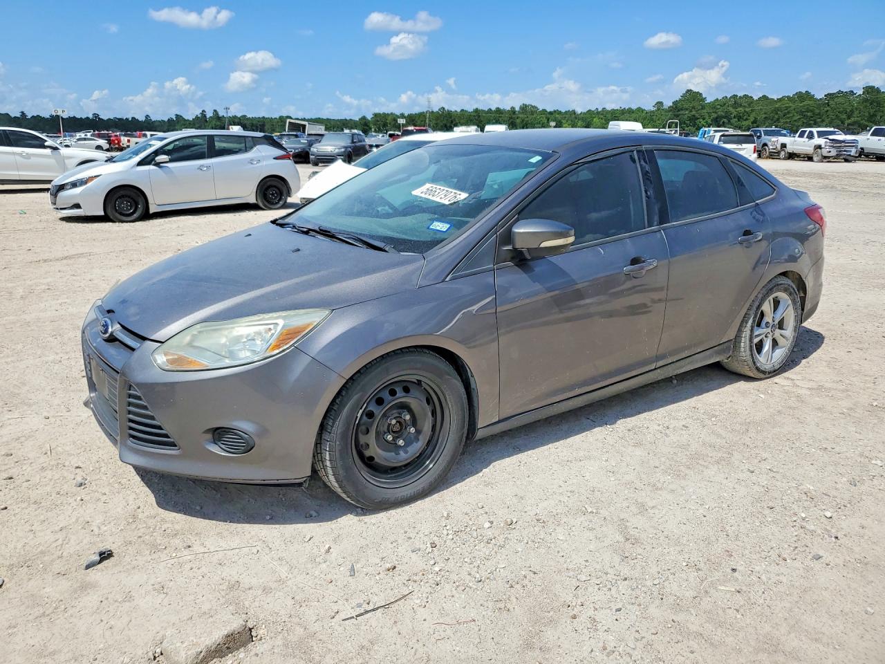 Salvage Ford Focus Image