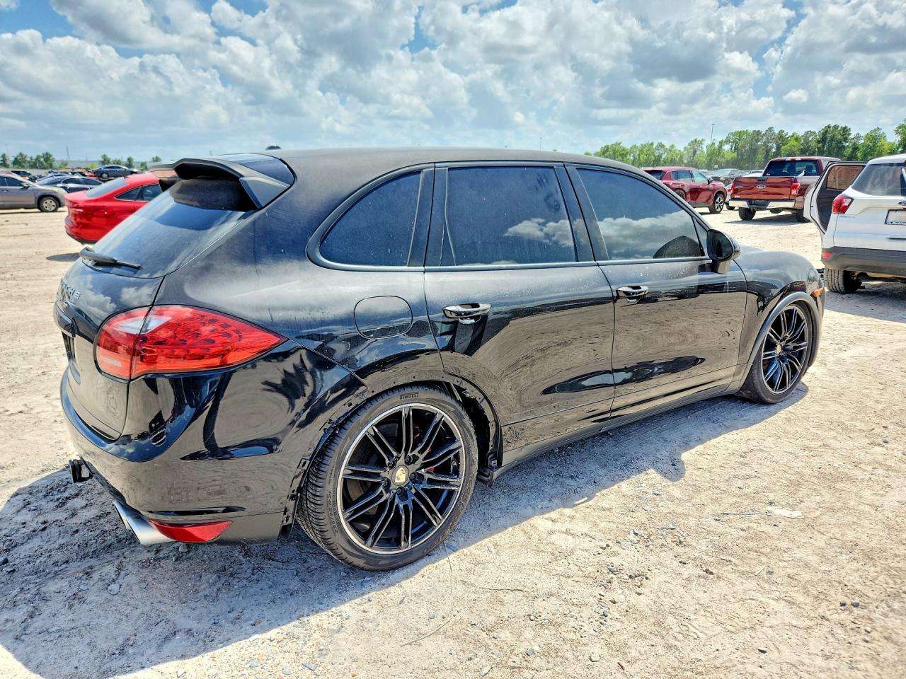 Porsche Cayenne Turbo