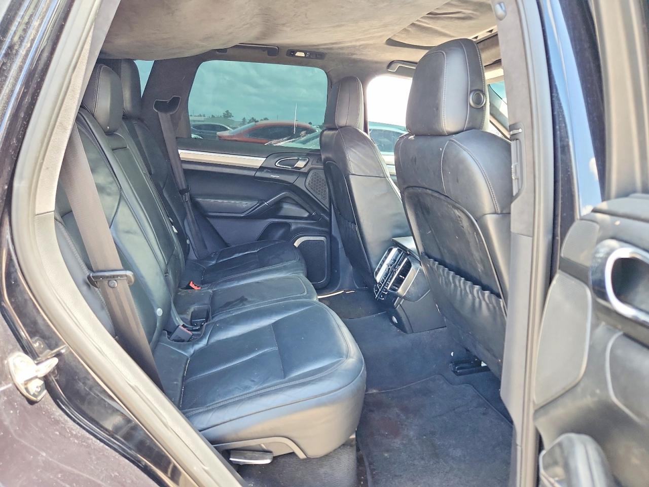Porsche Cayenne Turbo