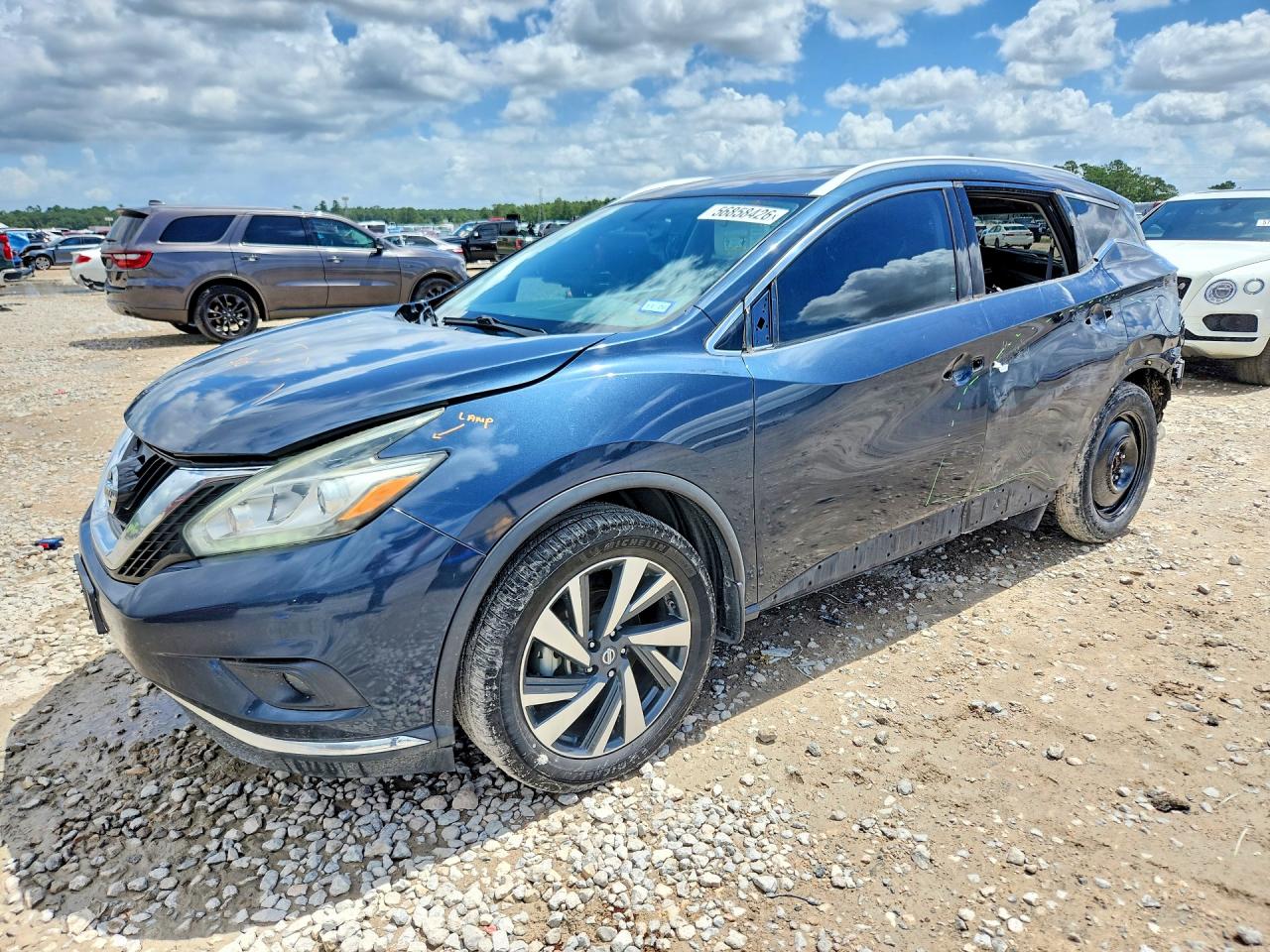 Salvage Nissan Murano Image